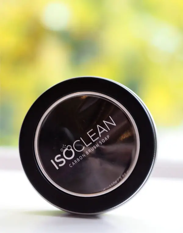 Isoclean Make Up Brush Carbon Cleanser Review