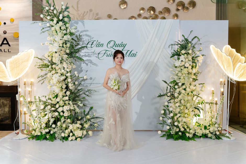 Wedding Guest Dress Dark Green: Dark Green Wedding Guest Dress: Fit, Fabric, and Etiquette